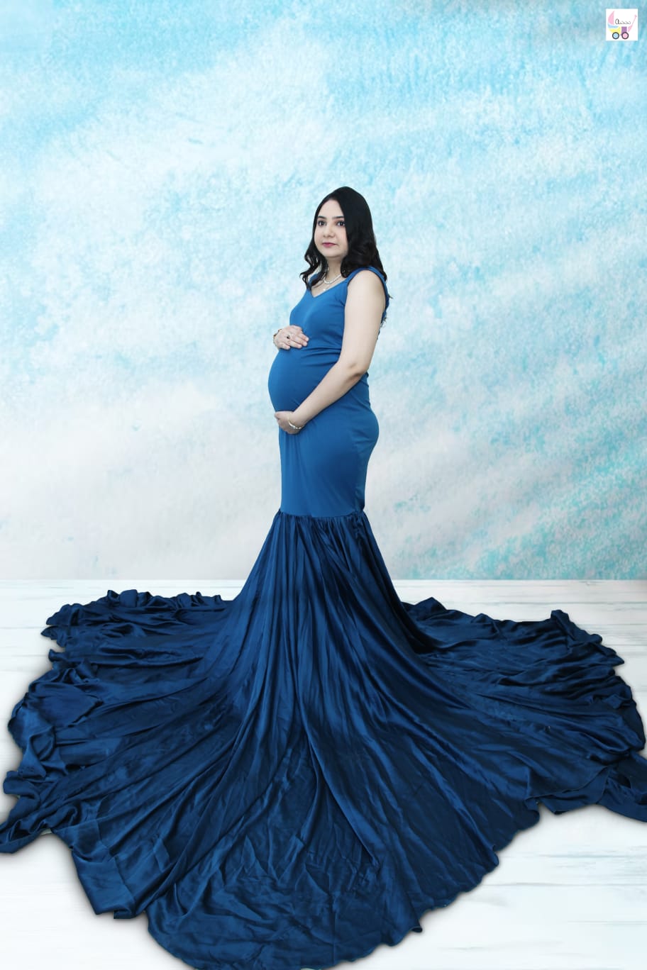 Awww Essential Maternity Shoot Package - Advance Package